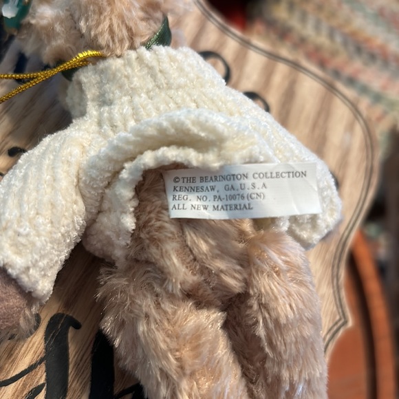 The Bearington Collection 3639 Clover Vintage NWT Plush Bear with Sweater - Picture 7 of 10